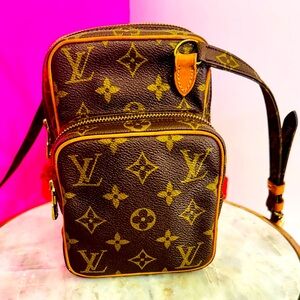 Louis Vuitton Monogram Crossbody Bag